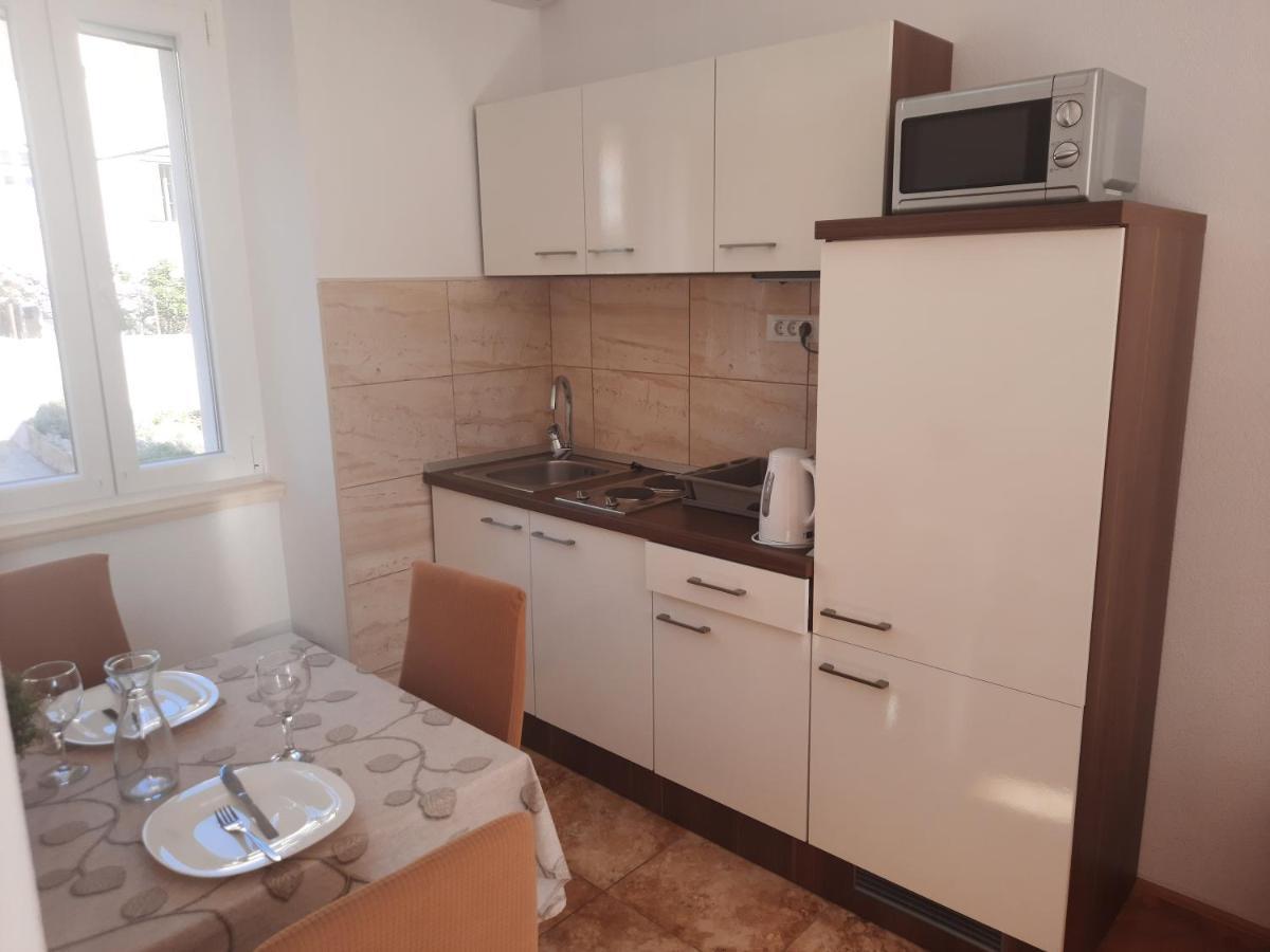 Apartments Villa Beba Komiža Exteriér fotografie